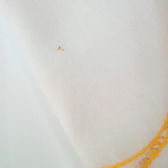 Vintage Set Embroidered Fans Flower Bouquets Pillowcases - Picture 6 of 7